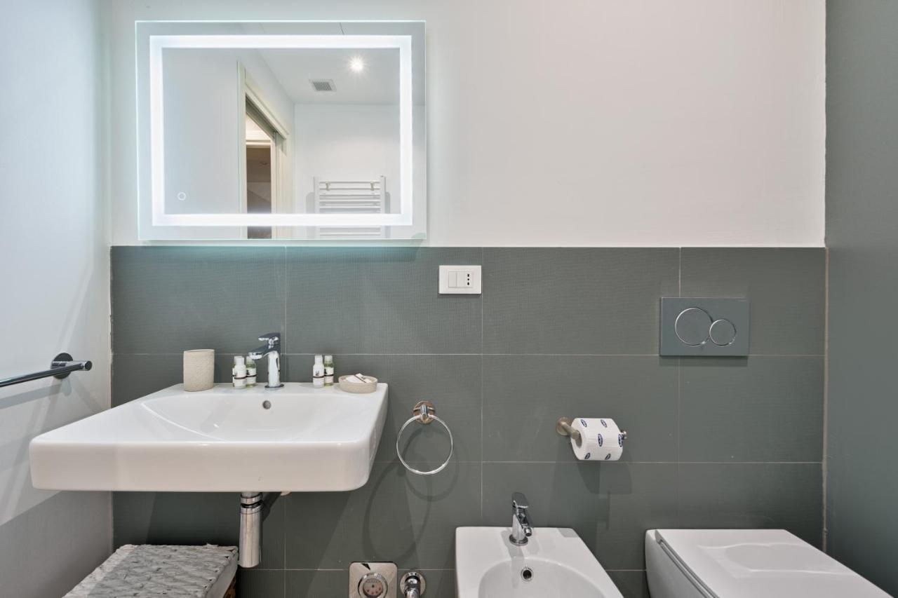 Porta Susa Elegant & Design Apartment Turin Exterior photo